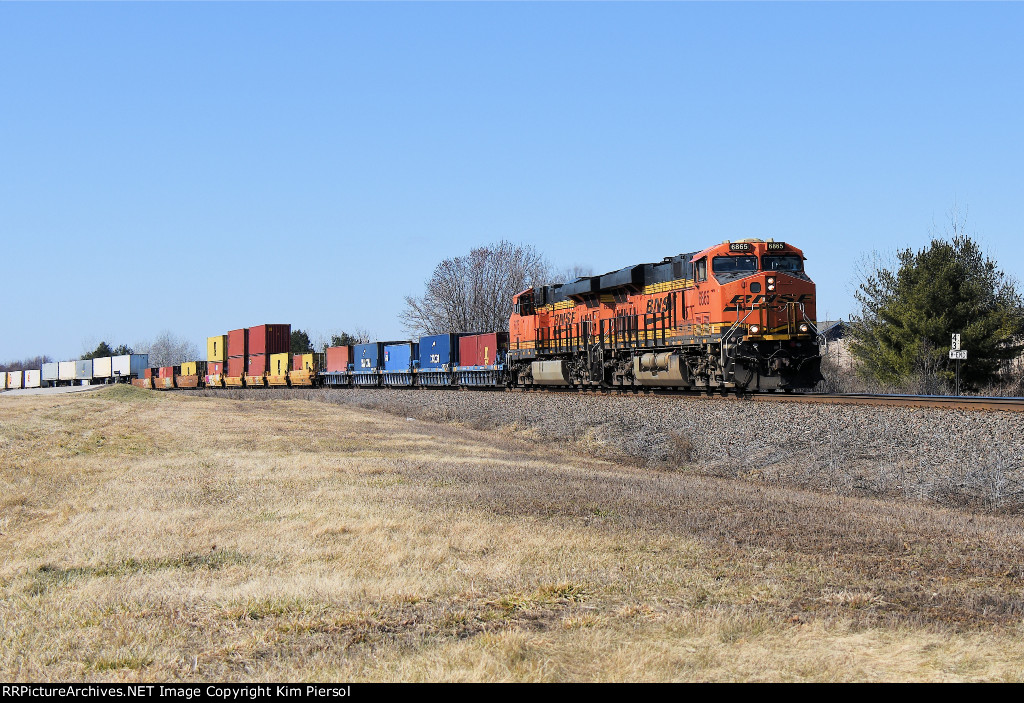 BNSF 6865